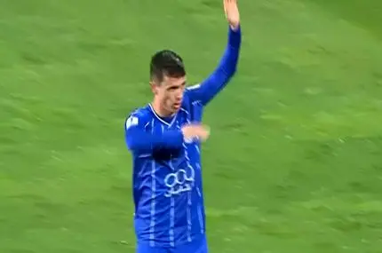 ببینید؛ دبل آسانی مقابل الحسین با سوپرگل دقیقه 49