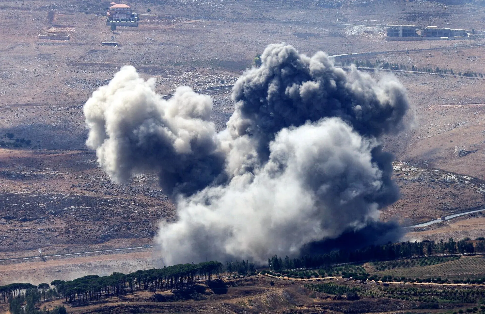 احتمال شنیده شدن صدای انفجار در بندرعباس