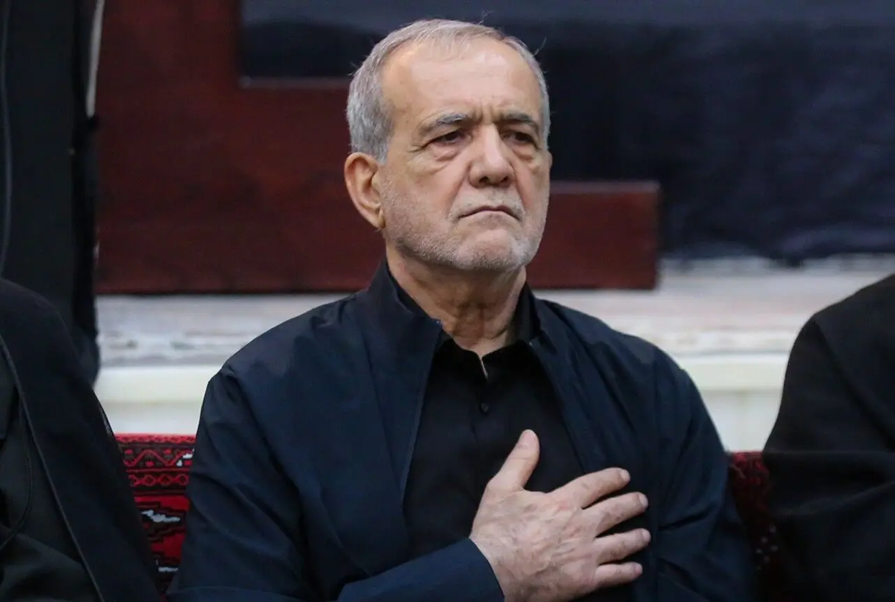 پزشکیان راهی عراق شد