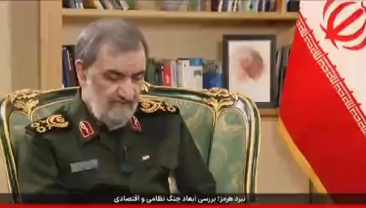 محسن رضایی: در خانه‌ها، محصولات مورد نیاز خود و جامعه را تولید کنید