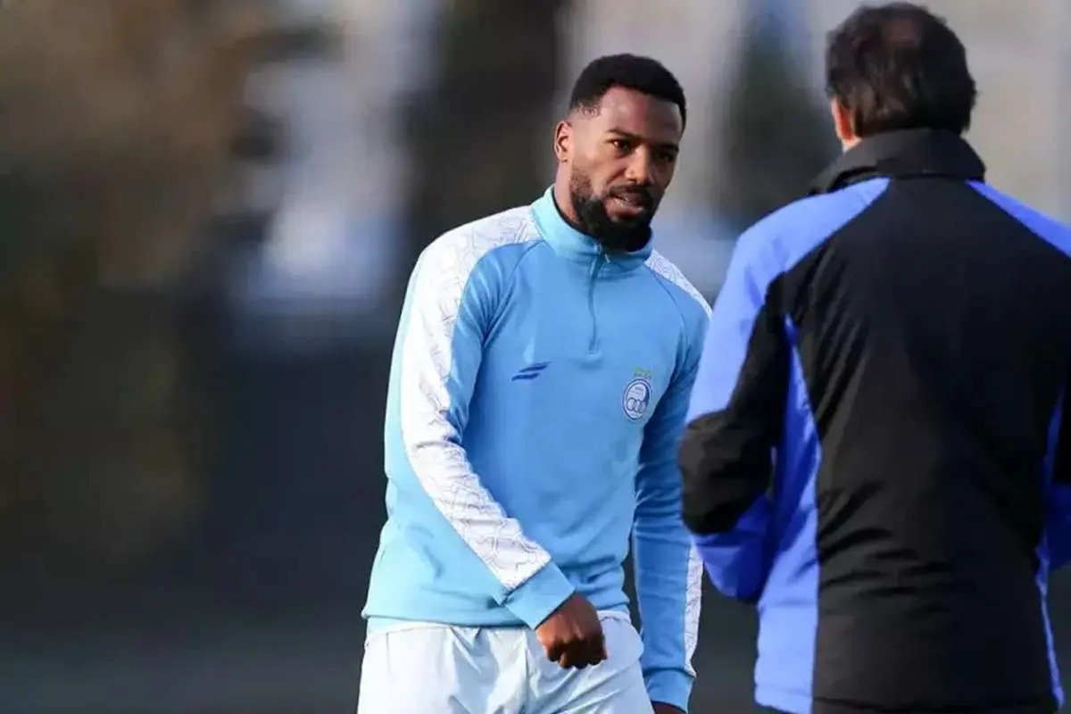 نازون بعد از دربی در تمرین استقلال