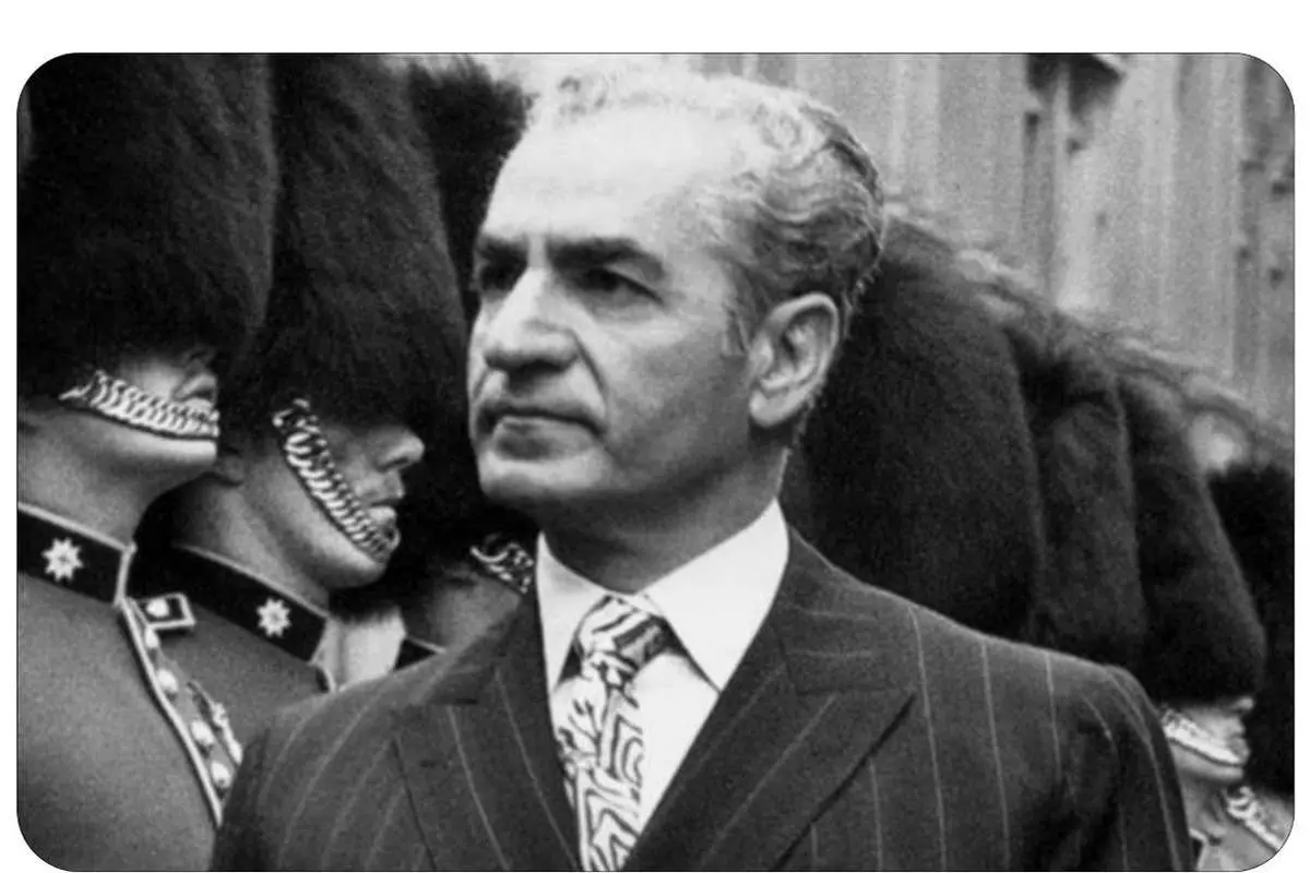 «محمدرضا پهلوی» در کنار جان اف کندی در واشنگتن دی سی؛ سال 1340