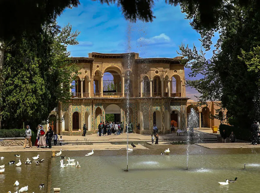 مهمانان نوروزی شاهزاده ماهان