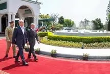 ایران و پاکستان ۱۲ سند همکاری در حوزه‌های مختلف امضا کردند