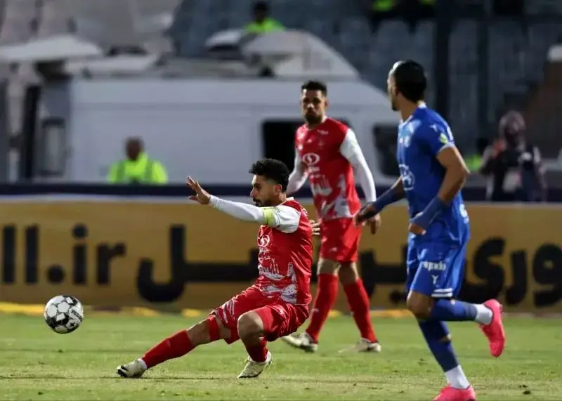 روز و تاریخ دربی پرسپولیس-استقلال در بیست‌وپنجمین دوره لیگ برتر