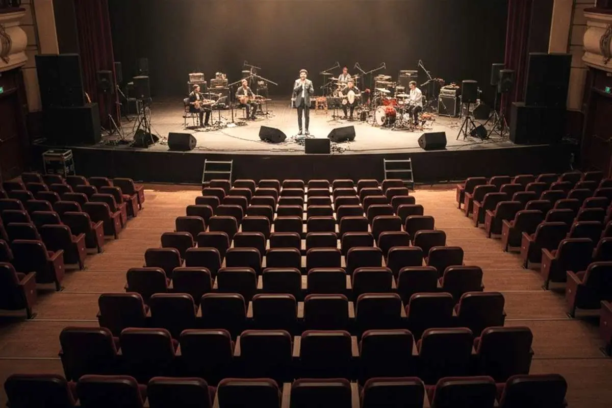 چرا بلیط کنسرت مهران مدیری در دبی از جنیفر لوپز گران‌تر است؟