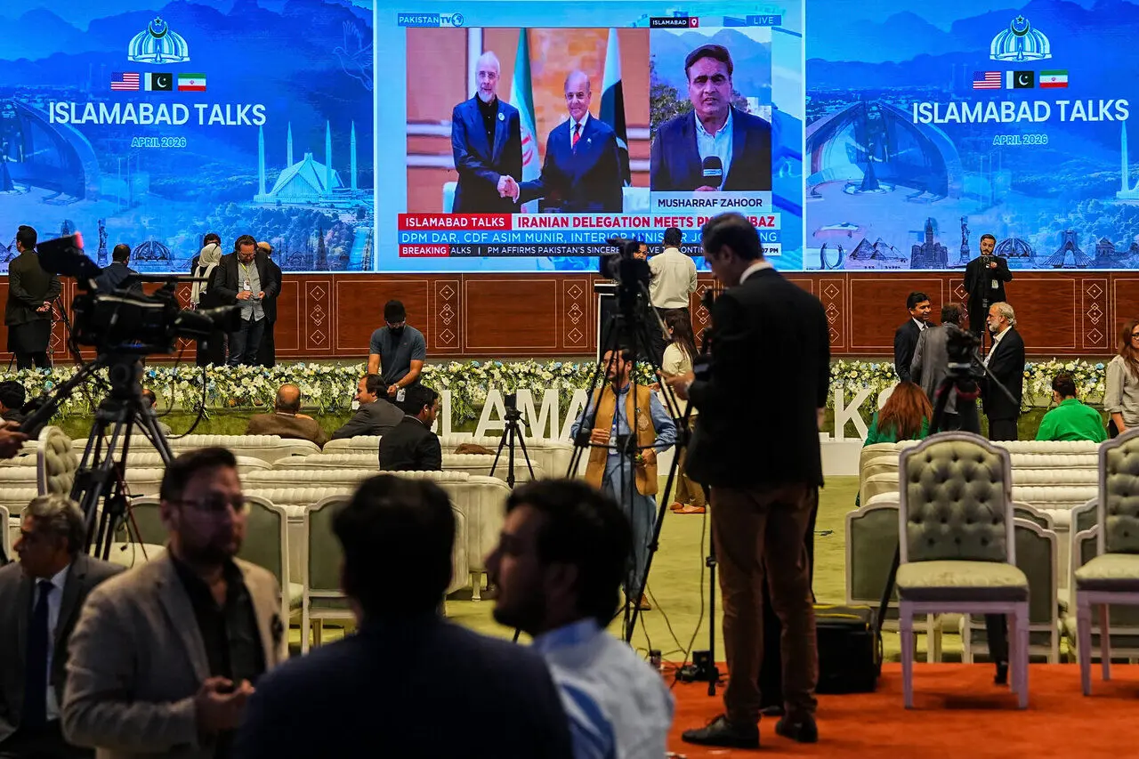 تعلیق مذاکرات مستقیم ایران و آمریکا