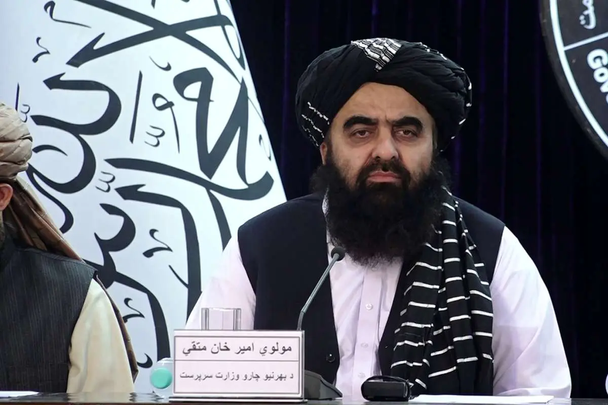  وزیر خارجهٔ طالبان: ایرانی‌ها ۴۰ سال از میلیون‌ها مهاجرِ ما پذیرایی کرده‌اند 