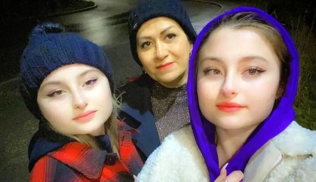 دورهمی دوستانه سارا و نیکا سریال پایتخت