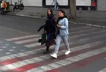 تصاویر؛ عبور از روی نقاشی پرچم آمریکا و اسرائیل در جنوب تهران