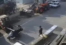 تصادف هولناک موتورسوار ۱۶ ساله با لیفتراک 