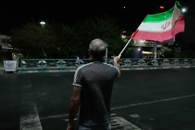 تنش ایران و آمریکا در نقطه حساس؛ از تقویت آرایش نظامی واشنگتن تا تلاش برای بازگشت به میز مذاکره