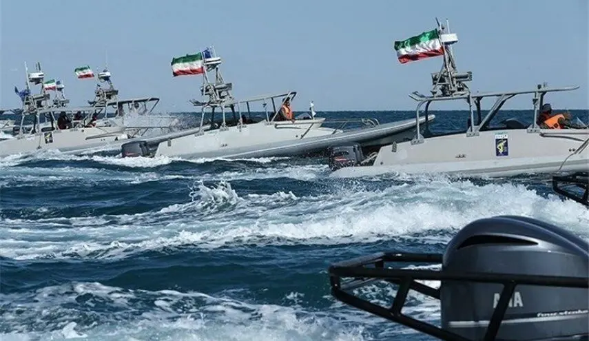 واکنش فرماندهی سنتکام به رزمایش سپاه در تنگه هرمز/ هرگونه رفتار غیرحرفه‌ای تنش‌ها را افزایش می‌دهد
