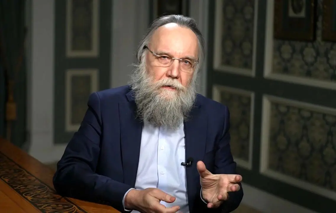 «عاقل» و «عمیق»؛ تعبیر الکساندر دوگین درباره علی لاریجانی
