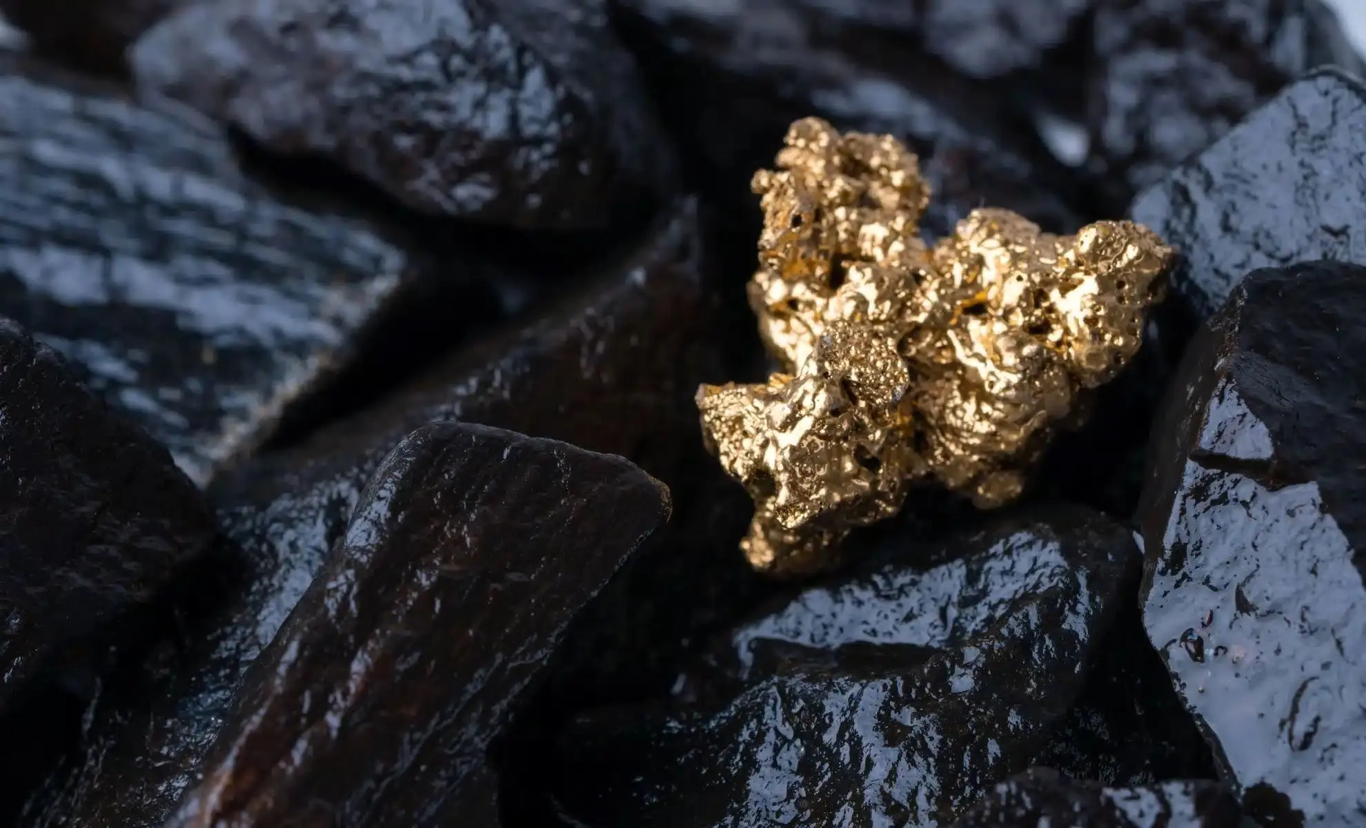 چهار منبع مخفی طلا که حتی فکرش را هم نمی‌کنید!