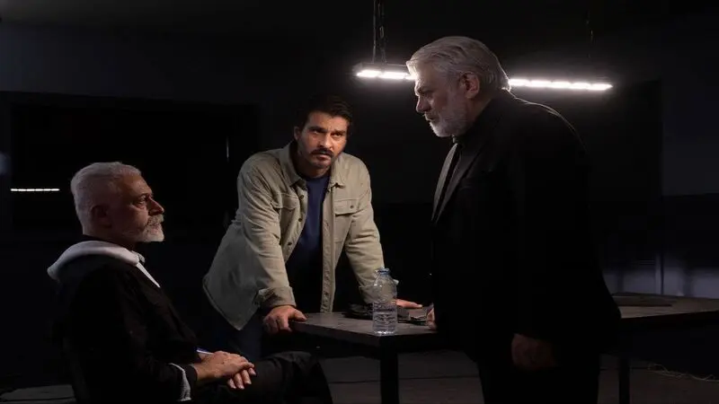 سریال روشنایی شب1