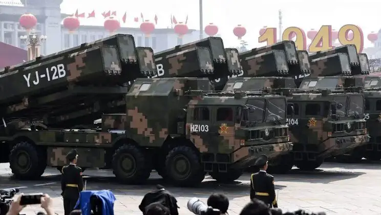 موشک‌های چین در آب‌های حساس شعله‌ور شدند!