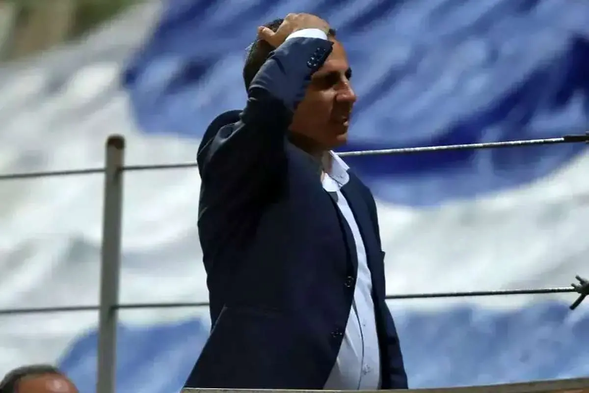 مدیرعامل استقلال خوزستان بعد از گل دوم با آب قند سرحال شد!