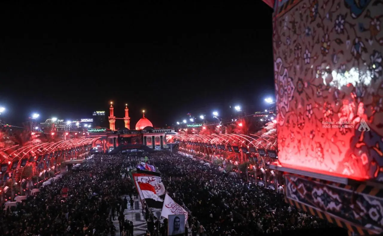 رژۀ موشک‌های ایرانی در حرم امام حسین(ع)