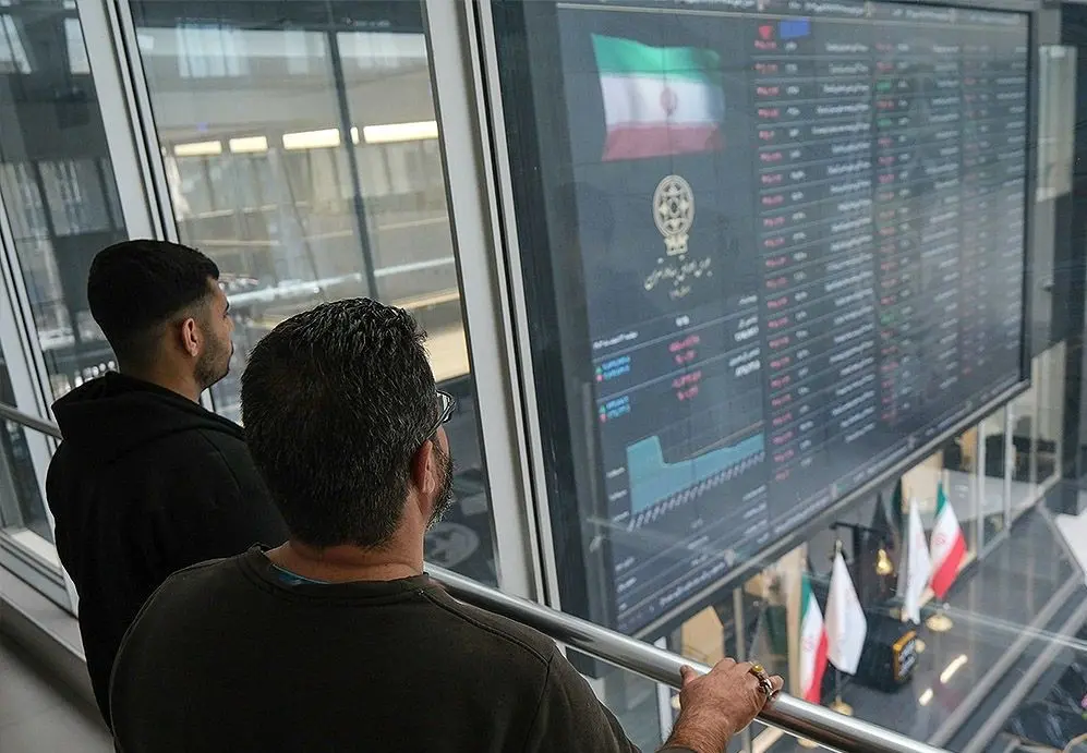 بورس روی خط سردرگمی
