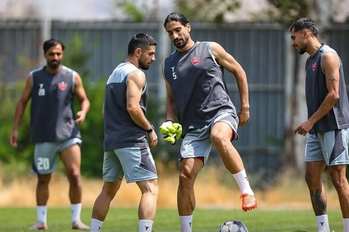 قد پرسپولیس 9 سانتی‌متر بلندتر شد!