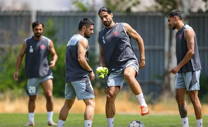 قد پرسپولیس 9 سانتی‌متر بلندتر شد!
