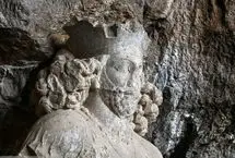 تصاویر؛ مجسمه شاپور، شاهکار استقامت ۱۷۰۰ ساله