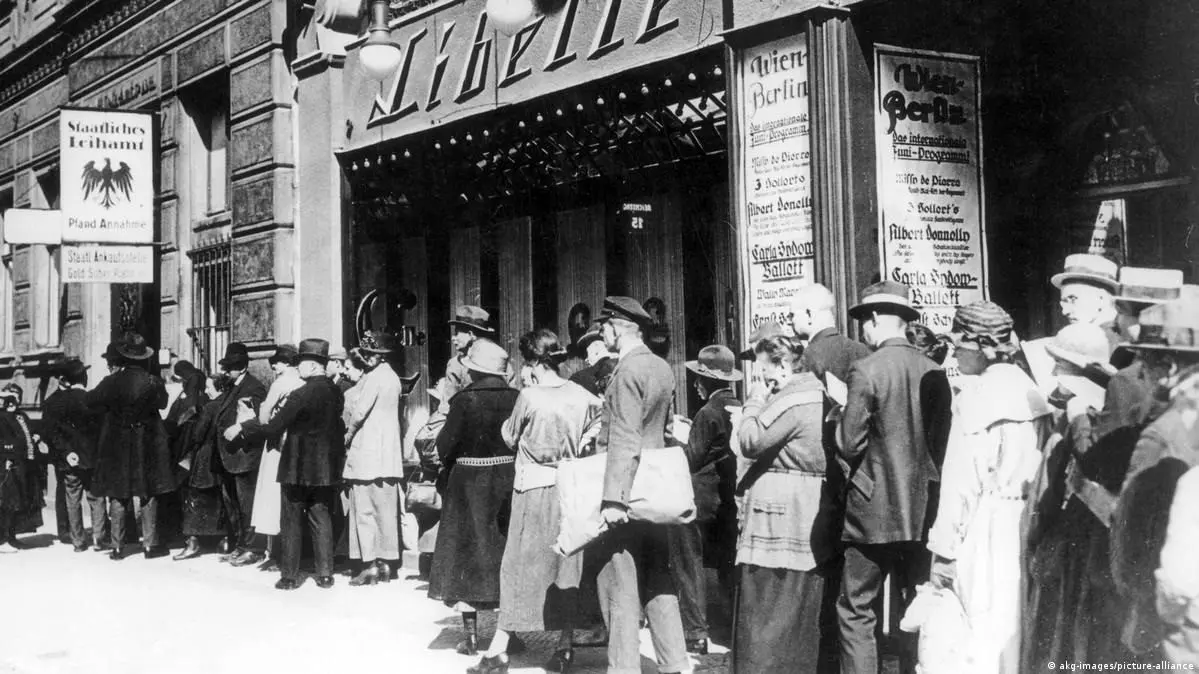 داستان ابرتورم؛  وقتی یک دلار، هزار میلیارد مارک بود و قیمت قهوه هردقیقه، دو هزار مارک گران می‌شد!