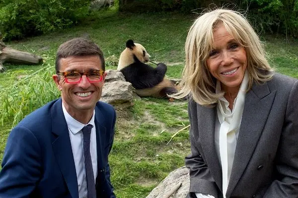 بانوی اول فرانسه از مرکز پرورش پانداها بازدید کرد

