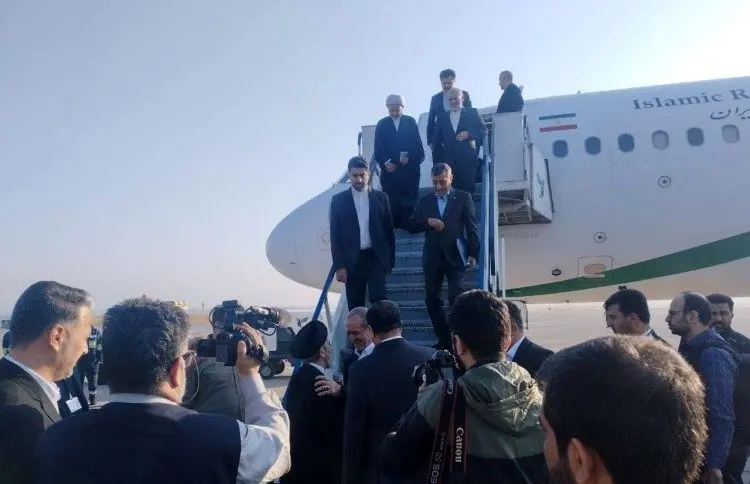 پزشکیان وارد آذربایجان غربی شد