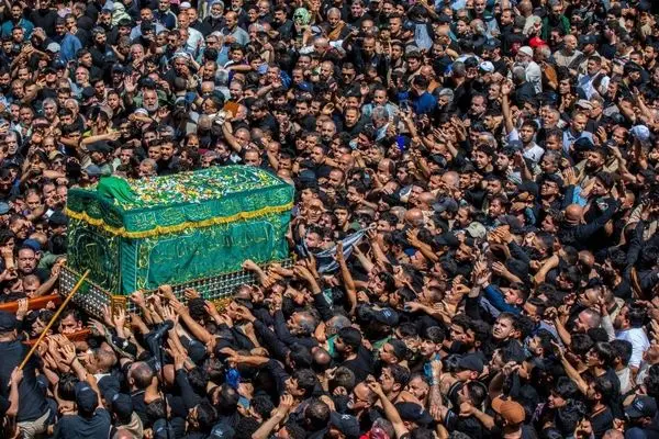 تصاویر؛ تشییع نمادین پیکر امام جواد(ع) در کاظمین