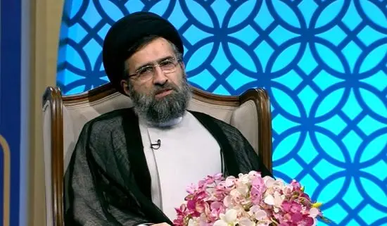 انتقاد کارشناس صدا وسیما از شورای نگهبان: چه نیازی به هتل ۱۵ طبقه در مشهد دارید؟!