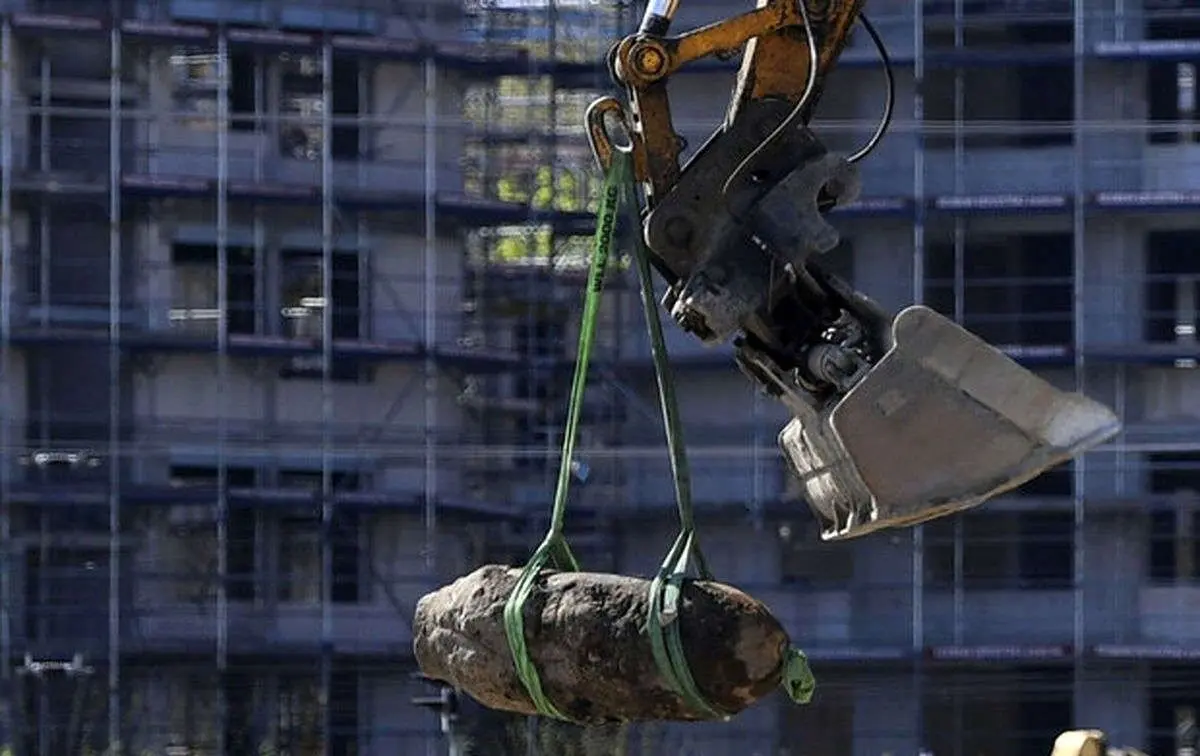 خنثی‌سازی مهمات باقی‌مانده جنگی در بندرعباس