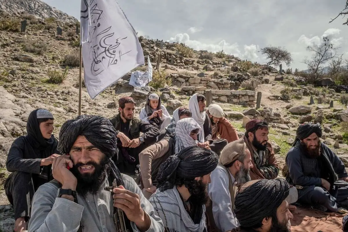 واکنش تند به ماجرای مبهم واگذاری ۱۱۰ هکتار به افغانستان/ برای طالبان فرش قرمز پهن می‌کنید 