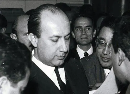حسنعلی منصور که بود و گه کرد؟