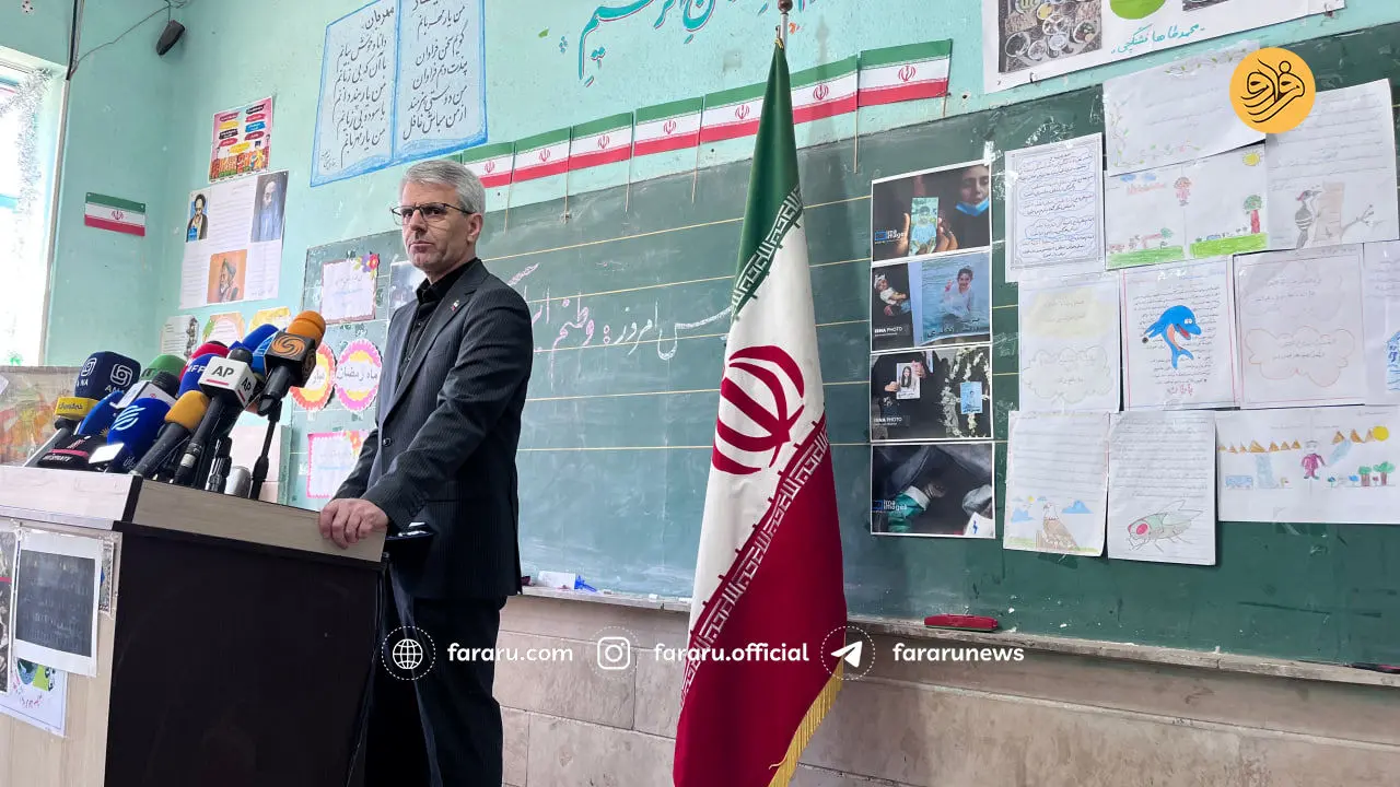 تصاویر نشست امروز خبرنگاران با بقائی در مدرسه شهید محلاتی