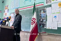 تصاویر نشست امروز خبرنگاران با بقائی در مدرسه شهید محلاتی