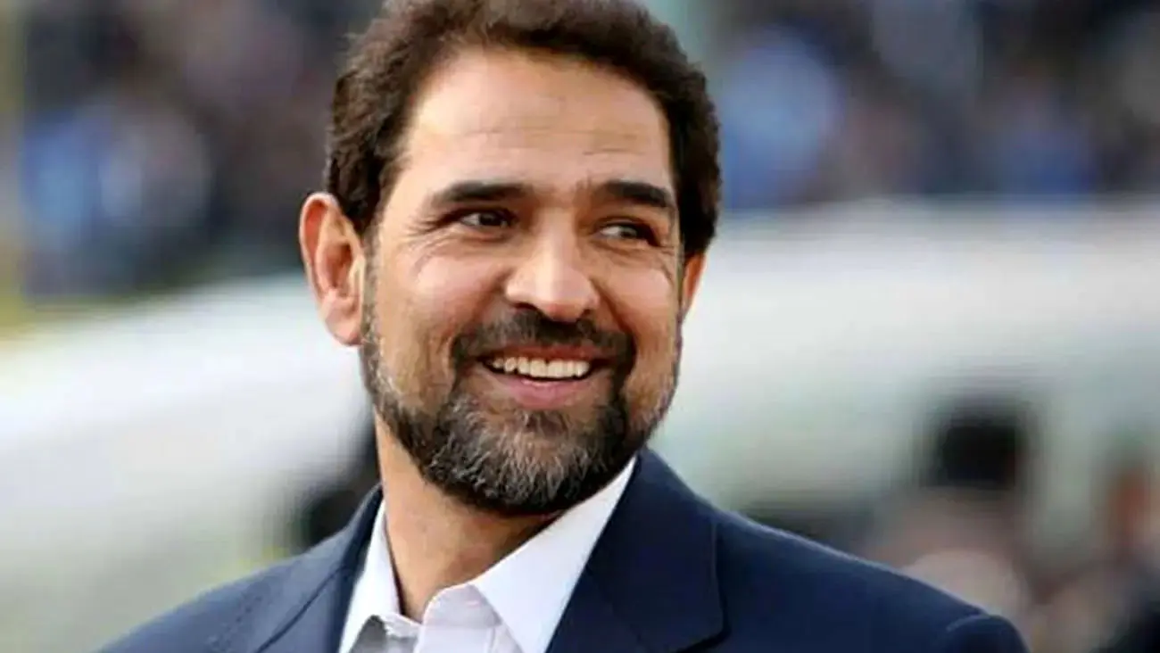 مزاحمت محیا دهقان و هلیا امامی برای فیروز کریمی!