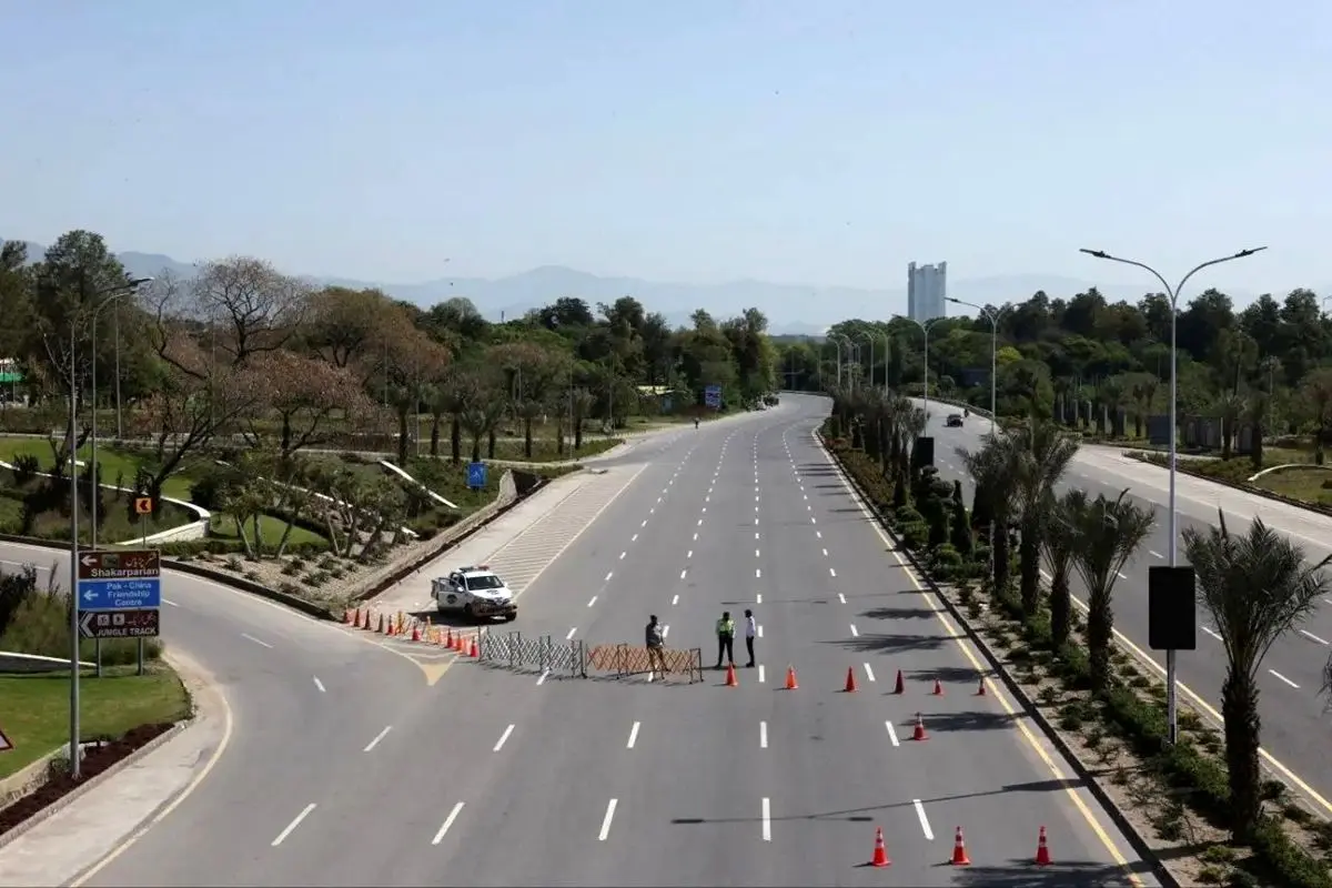 عزیمت هیات آمریکایی در اسلام‌آباد به محل اقامتش