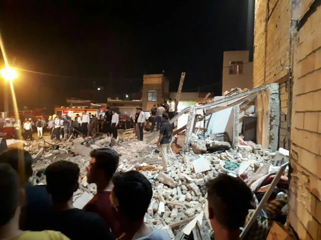 انفجار گاز در یک واحد مسکونی در فاز یک اندیشه
