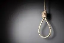 قاتل ۴ زن در ملأعام به دار آویخته شد