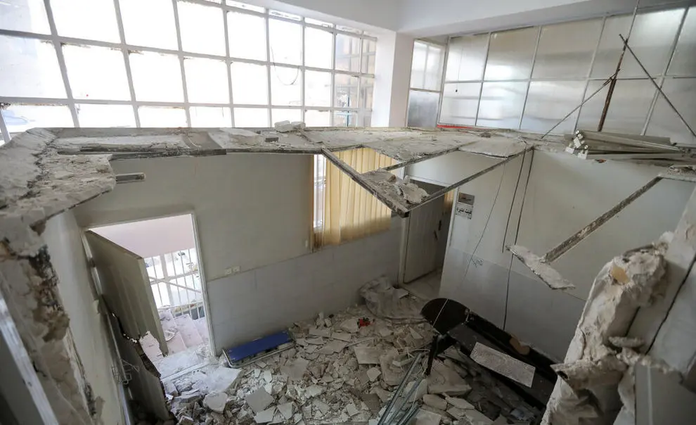 تخریب مرکز دیالیز کرج در پی حملات آمریکا و اسرائیل