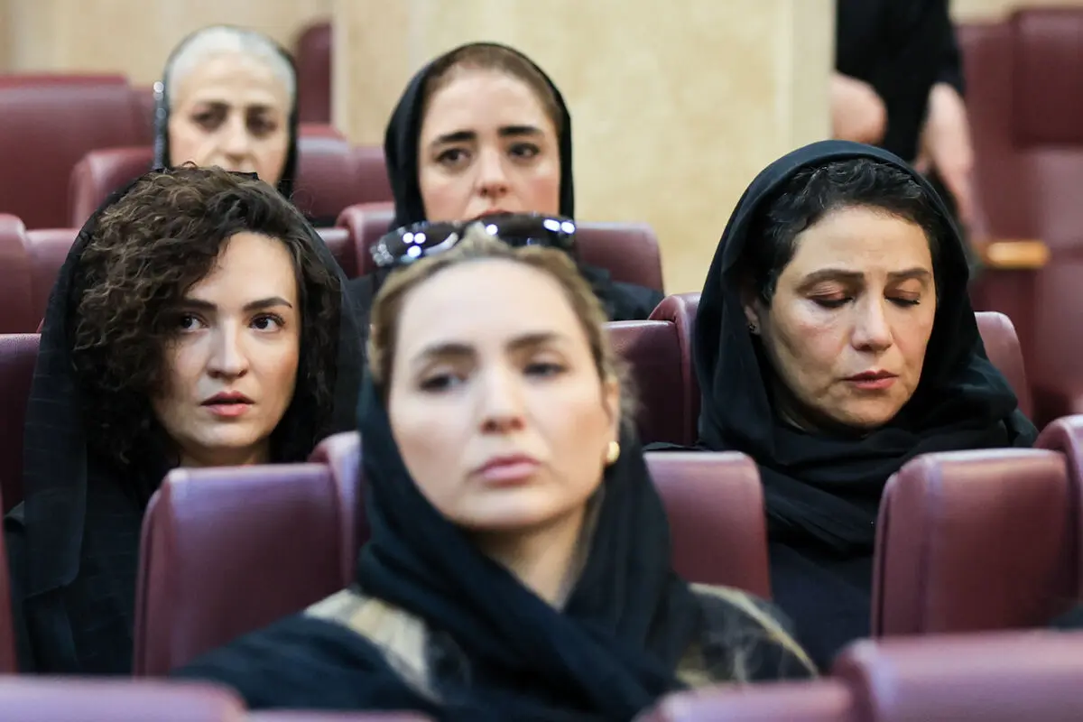 تصاویر؛ حاشیه و متن مراسم ترحیم بهروز رضوی