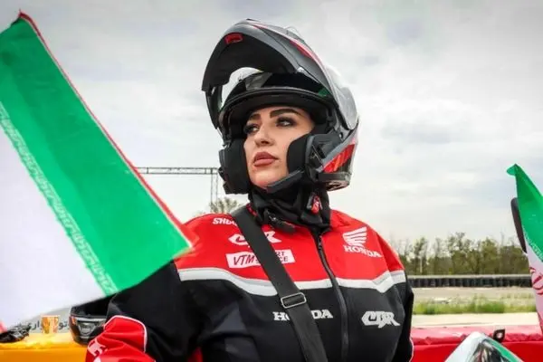 تصاویر؛ حضور درخشان زنان موتورسوار در آزادی