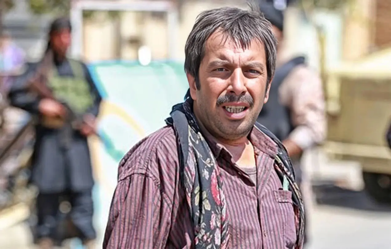 کنایه عباس جمشیدی‌فر به آلودگی تهران؛ چرا برج میلاد رو برداشتید؟