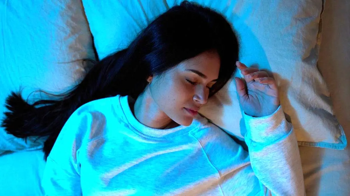 مصرف منیزیم برای خوابی عمیق؛ چه زمانی و چگونه مصرف کنیم؟