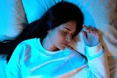 مصرف منیزیم برای خوابی عمیق؛ چه زمانی و چگونه مصرف کنیم؟