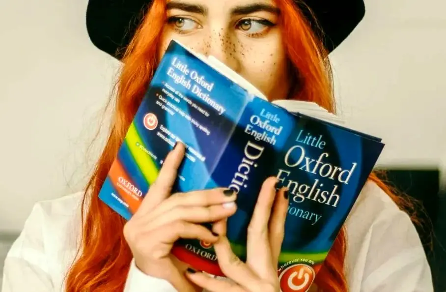 «طعمه خشم» کلمه سال 2025 آکسفورد شد