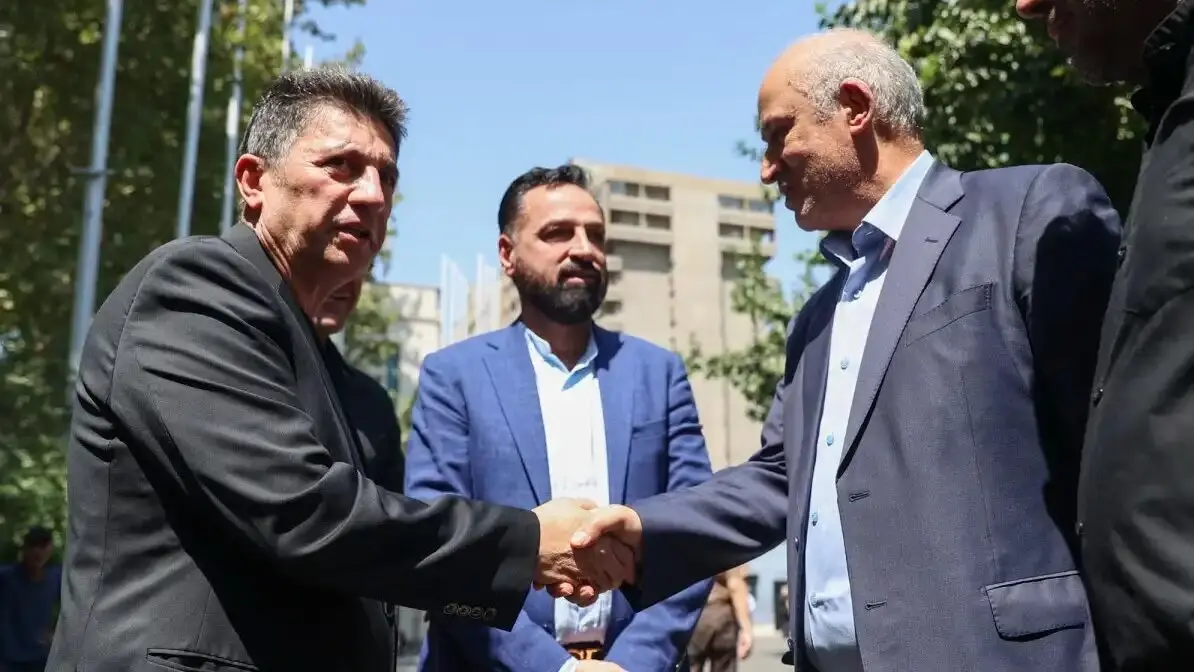 رئیس یا مجری؛ مهدی تاج هیچ‌کاره است

