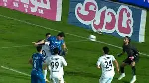 ببینید؛ گل اول استقلال به ملوان با ضربه سر آشورماتوف دقیقه ۳۲